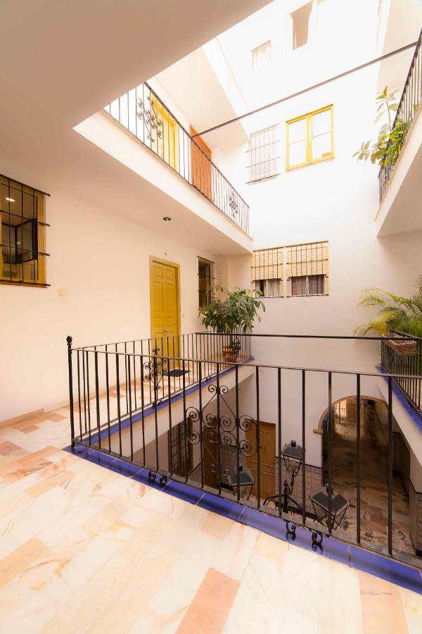Modern In Centre Appartement