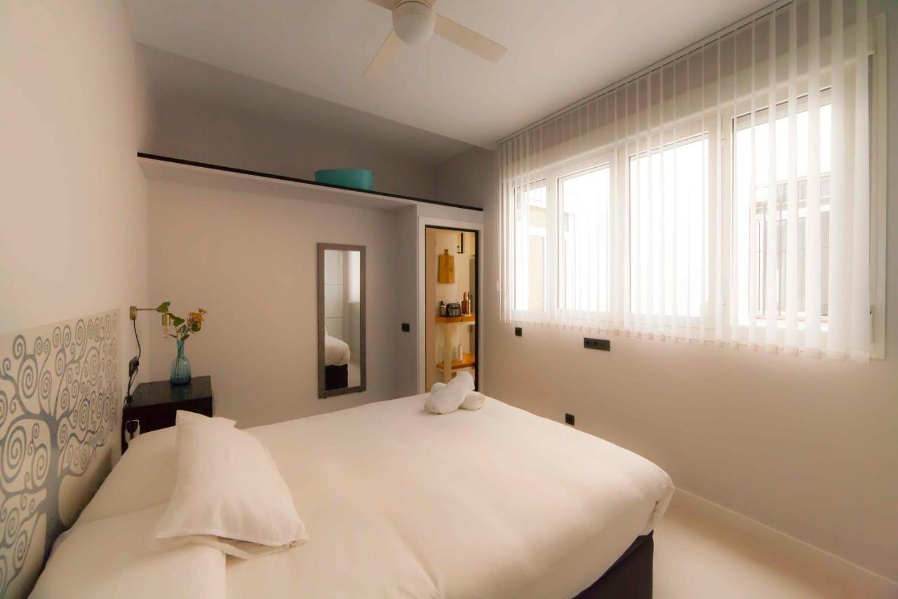 Modern In Centre Apartment Seville